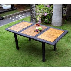 Table de jardin en teck et résine : modèle Lombok ratan