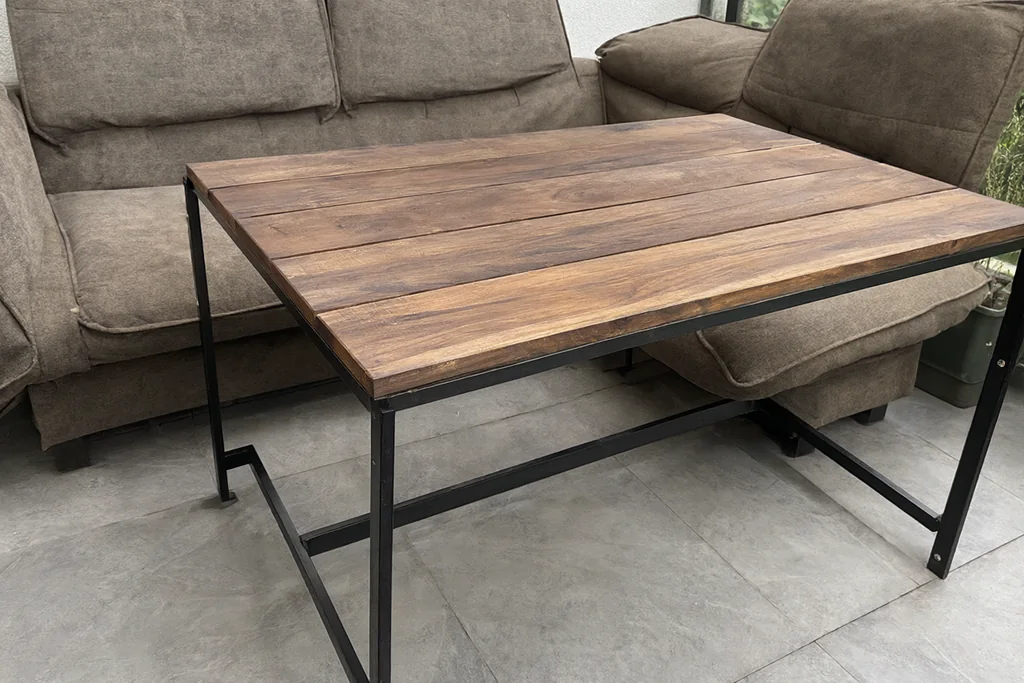 Tables basses et pliantes : le mobilier qui se range