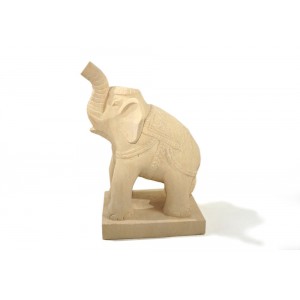 Statue éléphant en pierre blanche – hauteur 50 cm